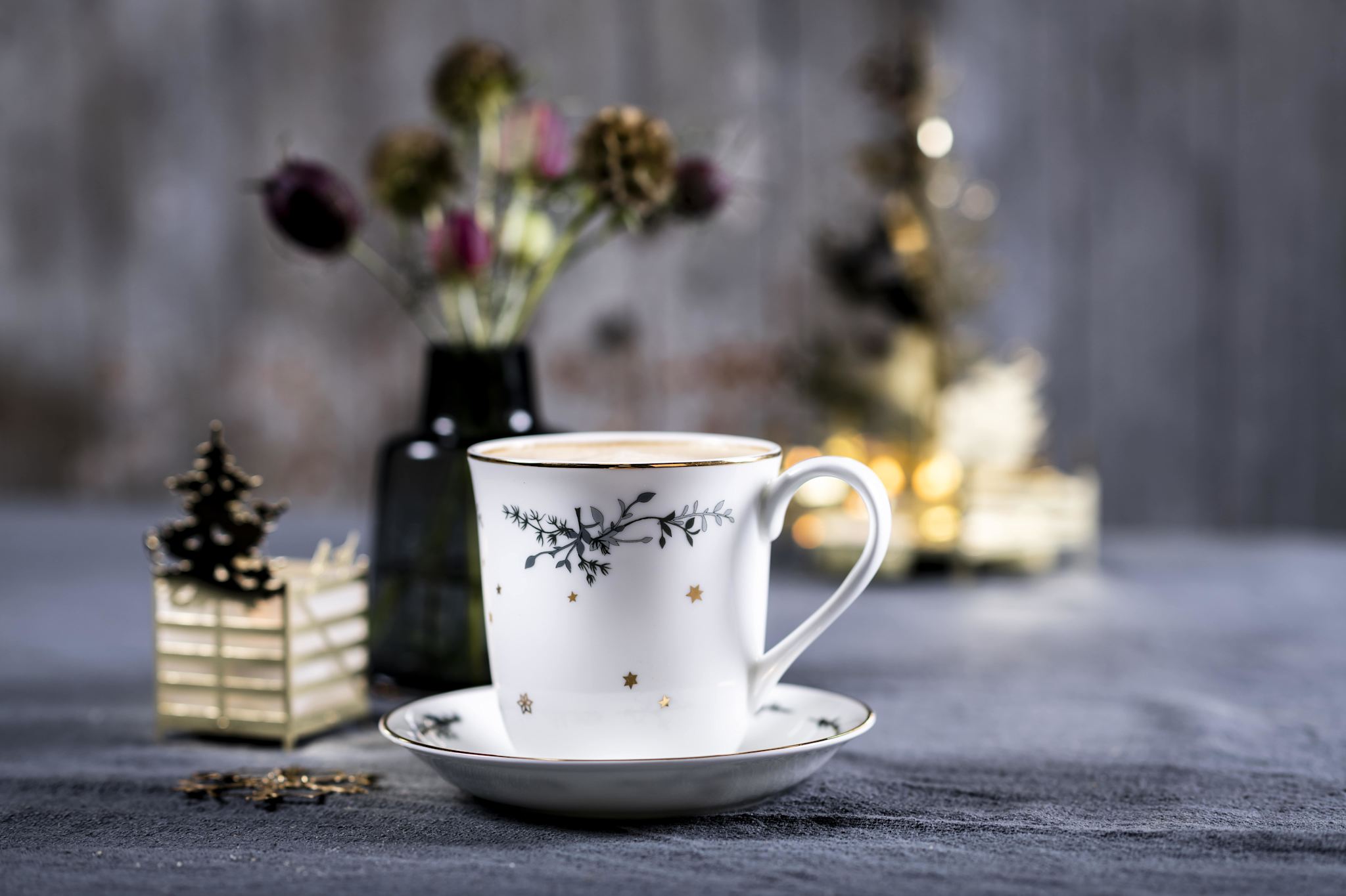 Vinterskov, fyrfadsstage med fugle, guld