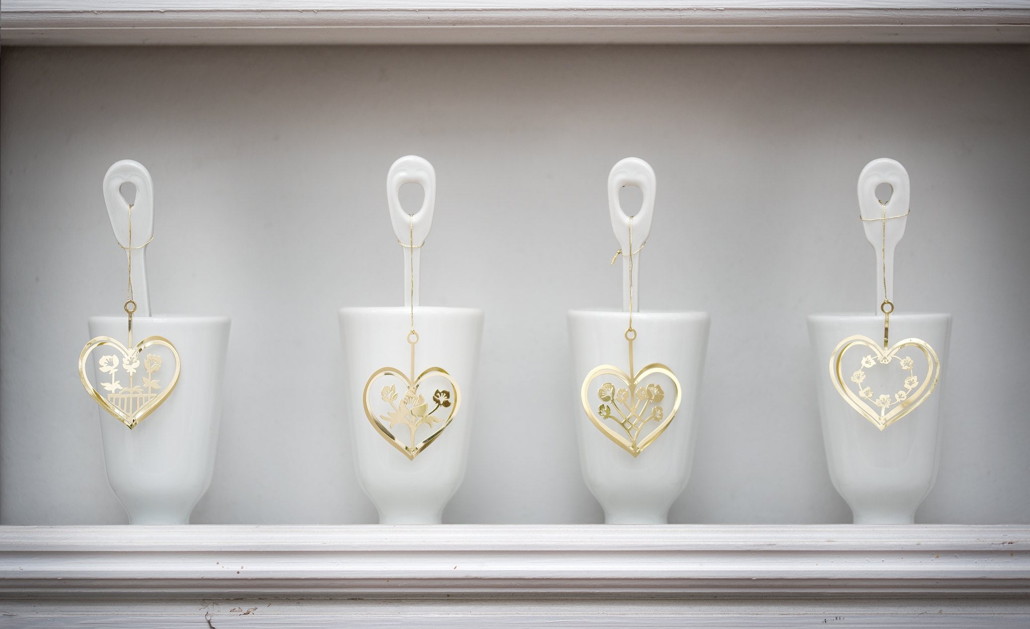 Gold Heart with Flowers (4 Designs)